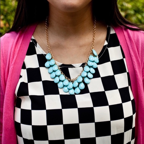 Spring Time Green and Gold Teardrop Necklace 💧 - Picture 2 of 2